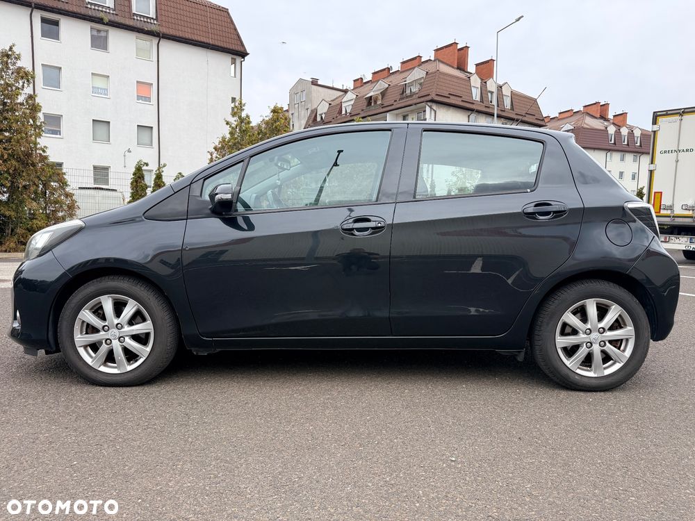Toyota Yaris - 17