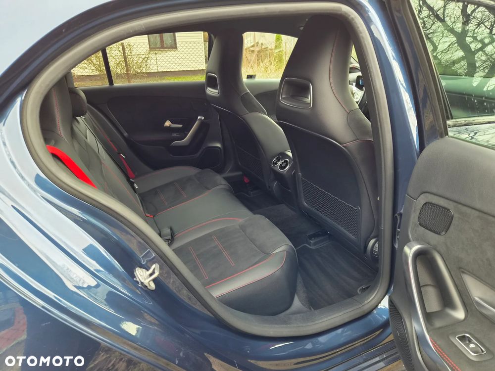 Mercedes-Benz Klasa A 35 AMG 4-Matic Edition 1 7G-DCT - 14