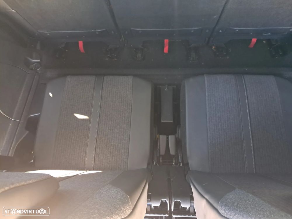 Peugeot 5008 1.5 BlueHDi GT Line EAT8 - 24