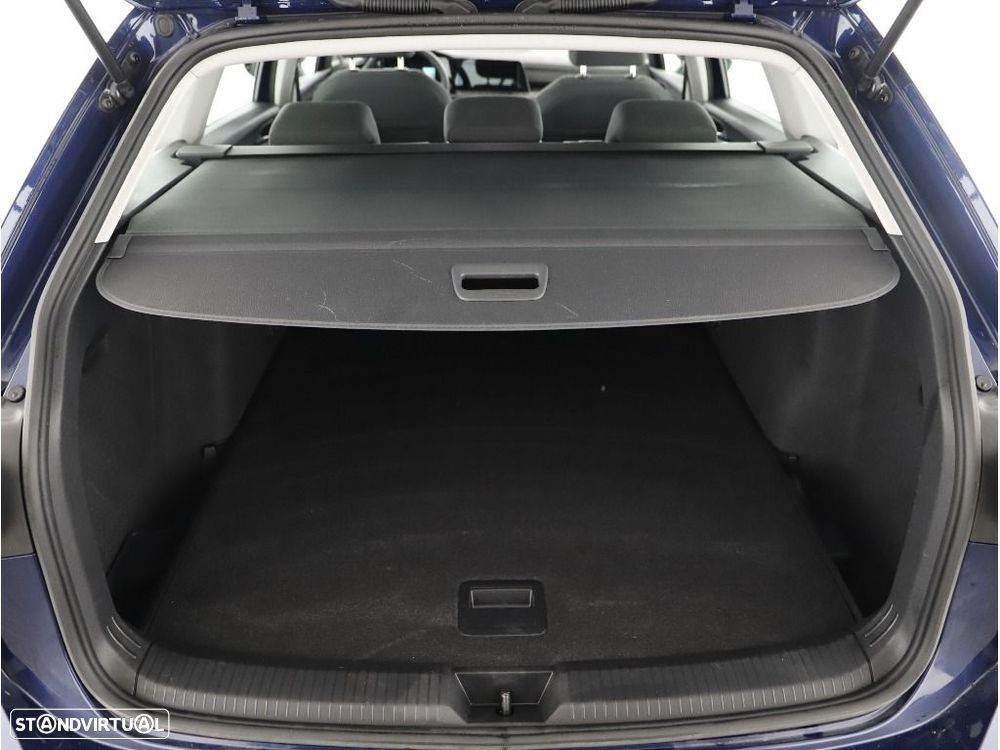 VW Golf Variant 1.5 eTSI Style DSG - 22