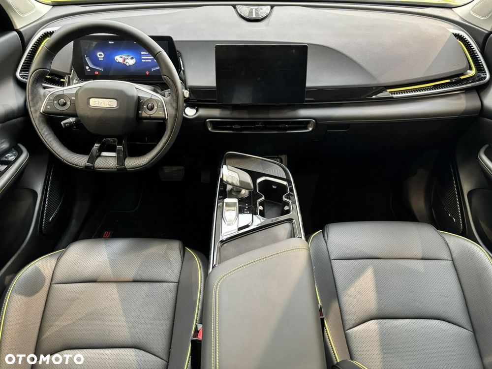 BAIC 5 - 5
