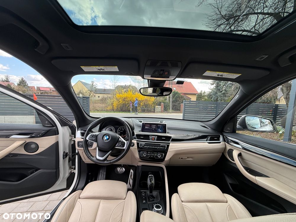 BMW X1 xDrive25i GPF xLine sport - 19