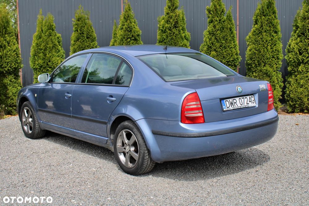 Skoda Superb 1.8T Comfort - 6