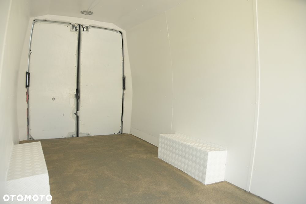 Iveco DAILY/MROZNIA/CHLODNIA/THERMO KING/3.0 /L4H2 - 16
