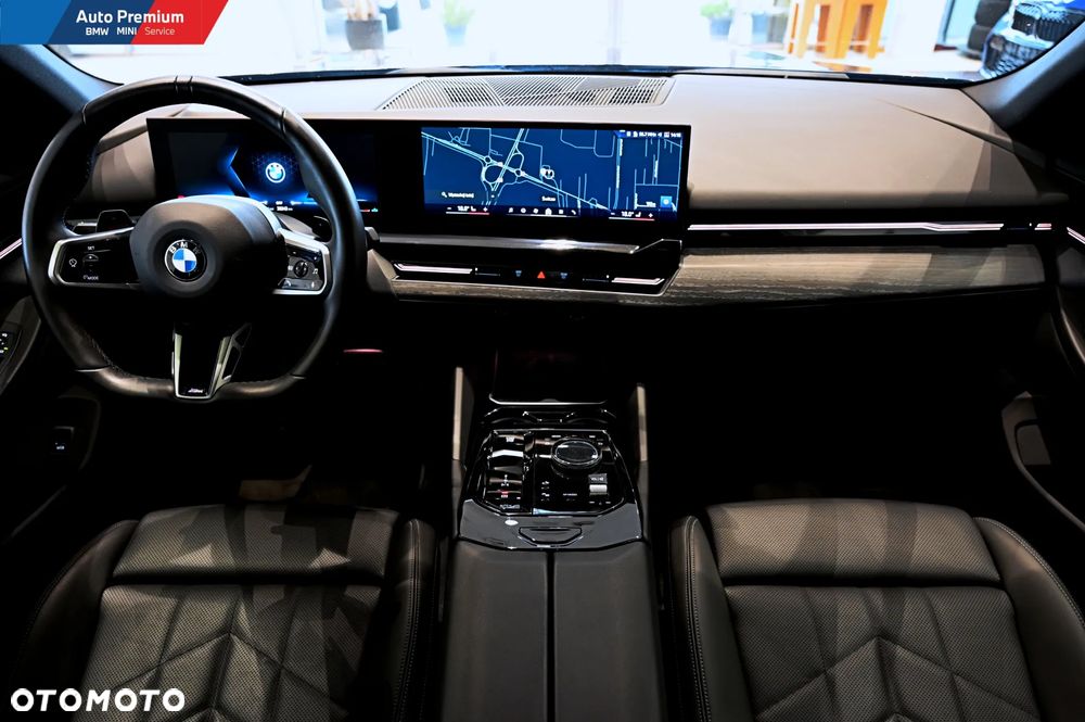 BMW Seria 5 520d xDrive - 10