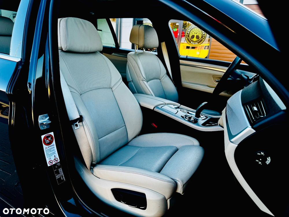BMW Seria 5 520d Touring - 26