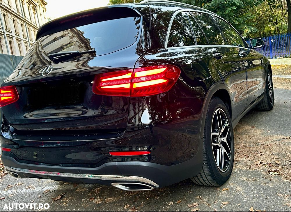 Mercedes-Benz GLC 250 4MATIC - 4