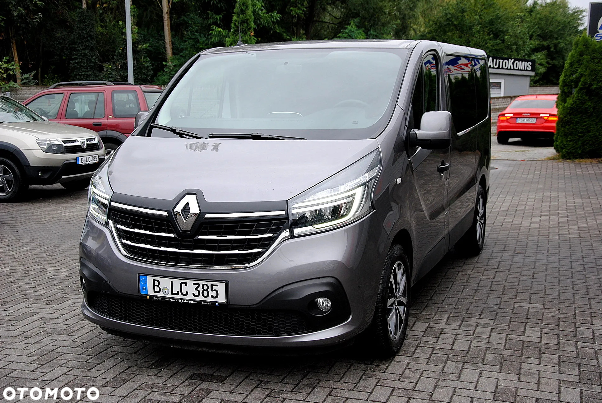 Renault Trafic SpaceClass 2.0 dCi EDC - 2
