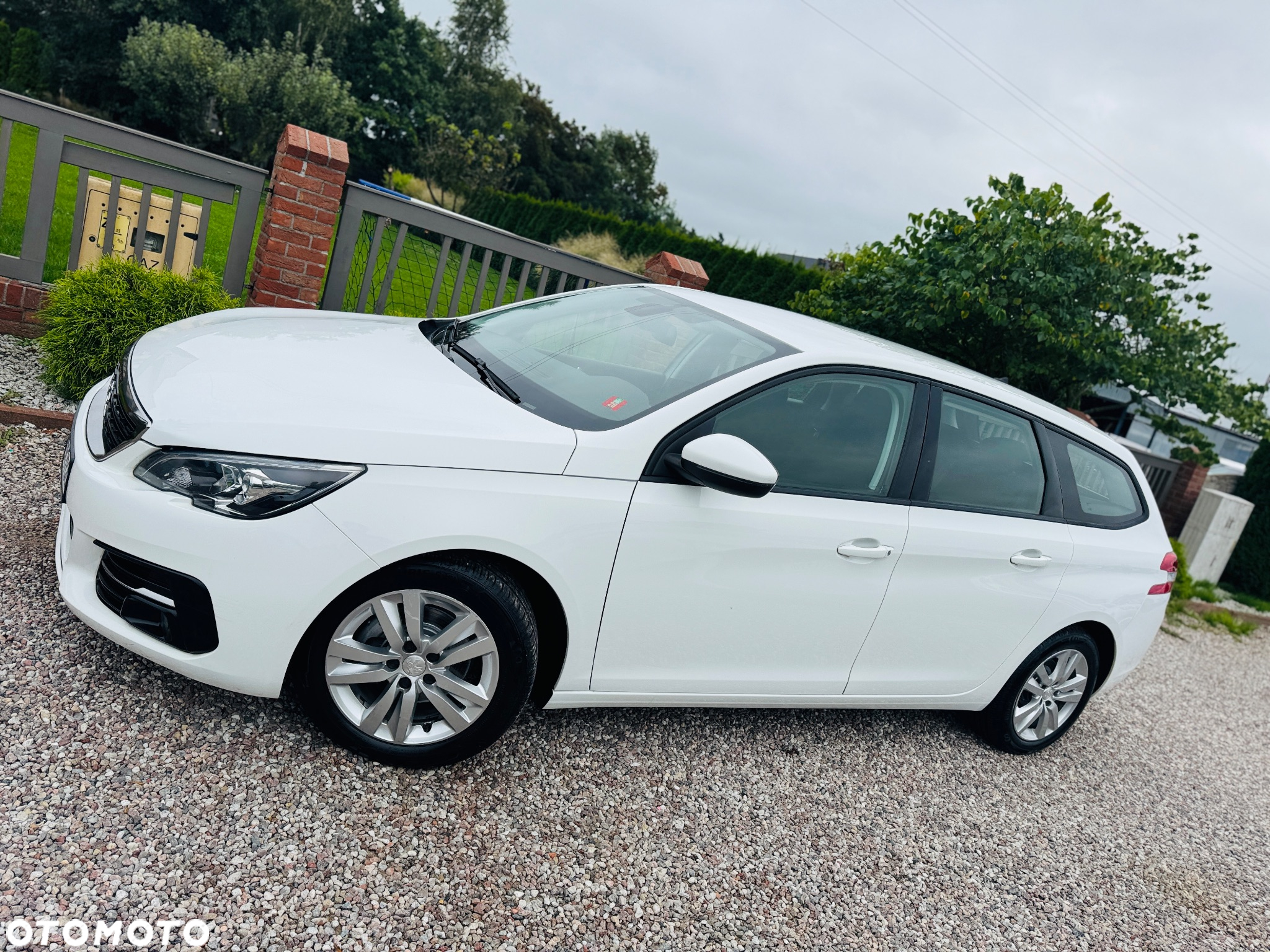 Peugeot 308 BlueHDi 130 Active Pack - 27