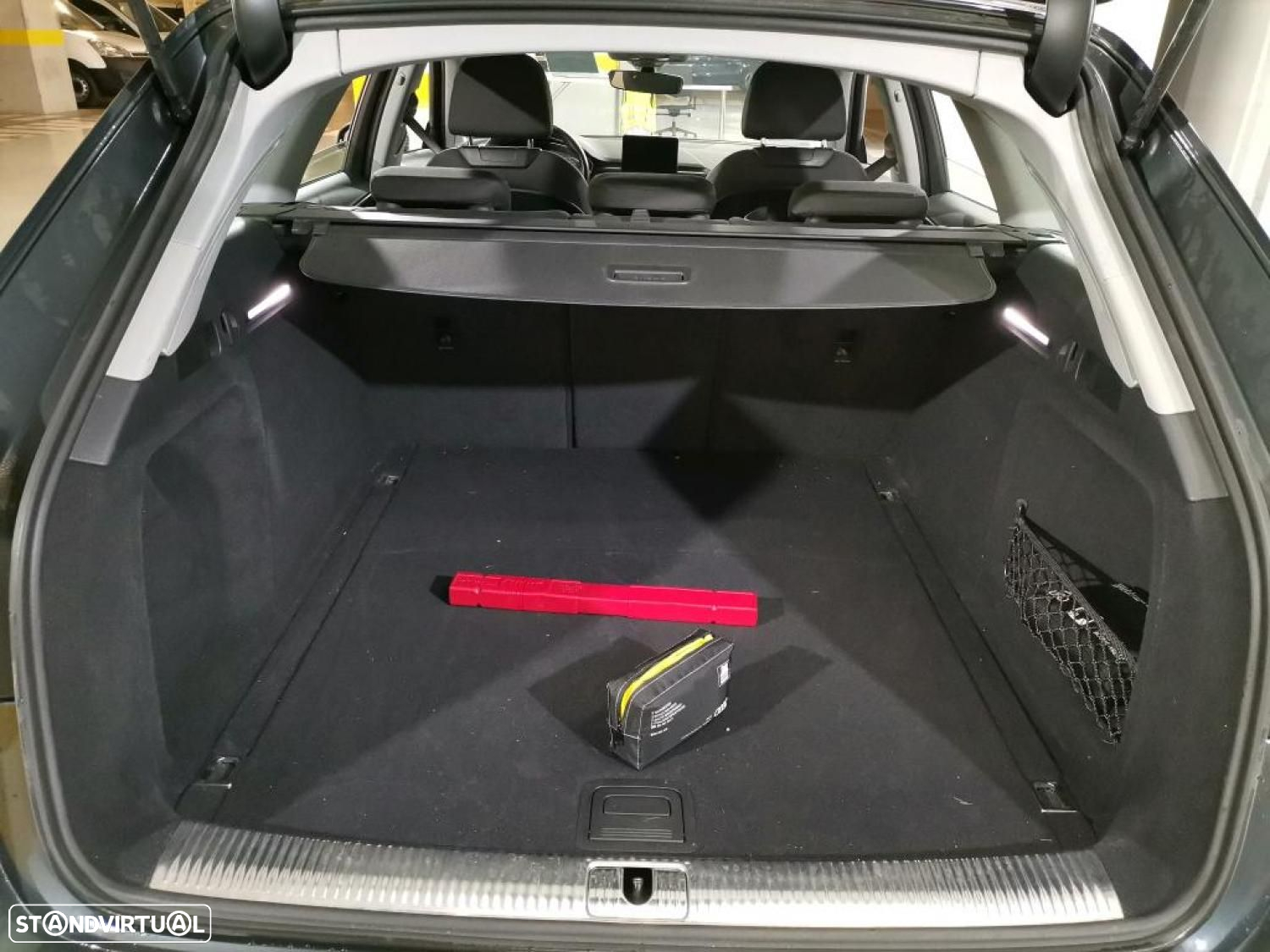 Audi A4 Avant 35 TDI S tronic - 14