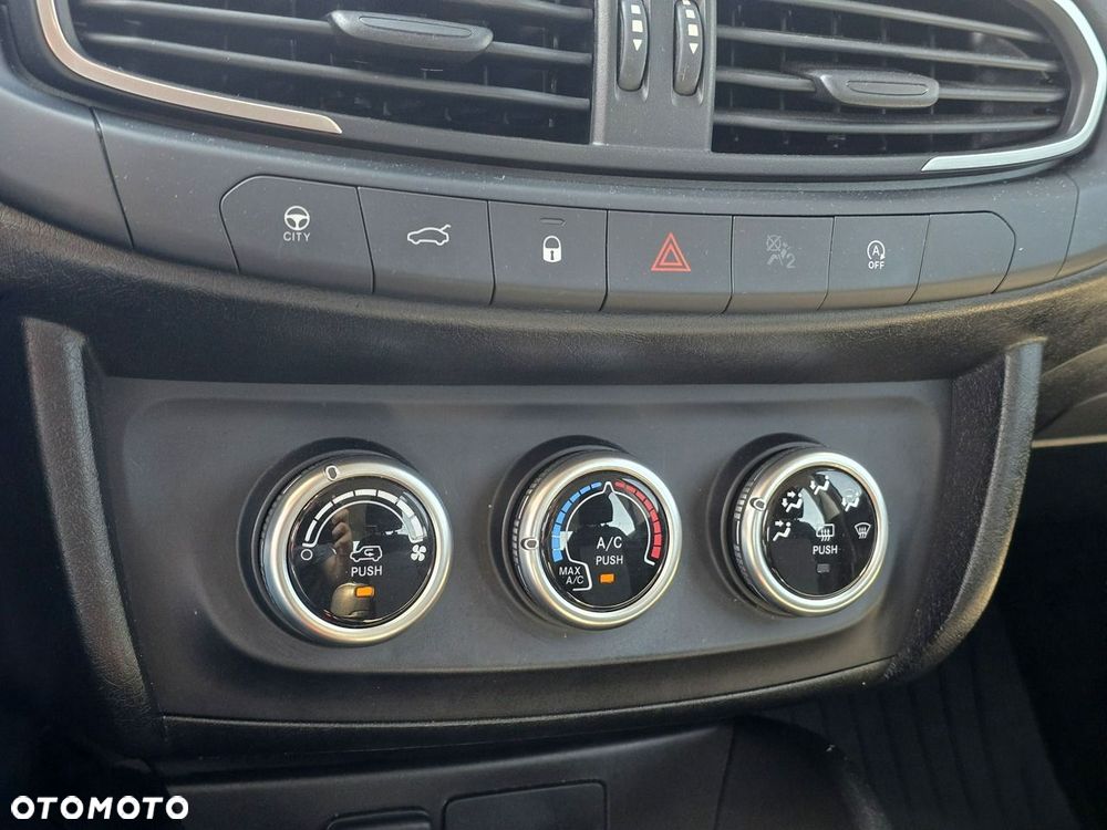Fiat Tipo - 27
