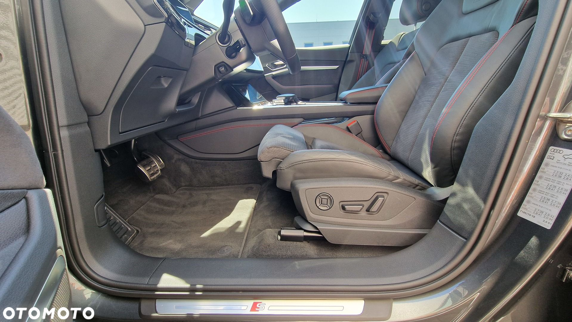 Audi Q8 - 17