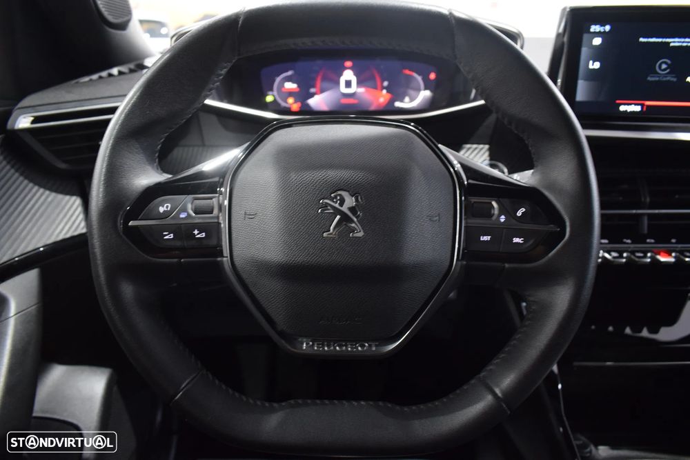 Peugeot 2008 1.2 PureTech Allure - 18