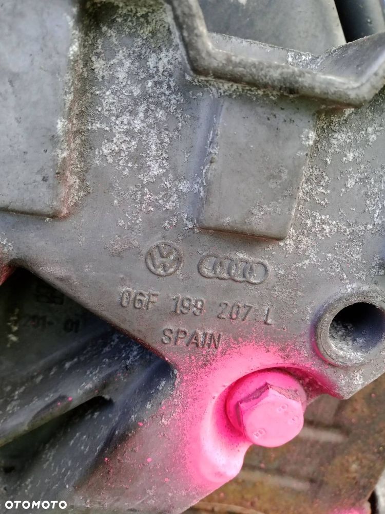 SILNIK AXW 2.0 FSI 150KM AUDI A3 8P - 9