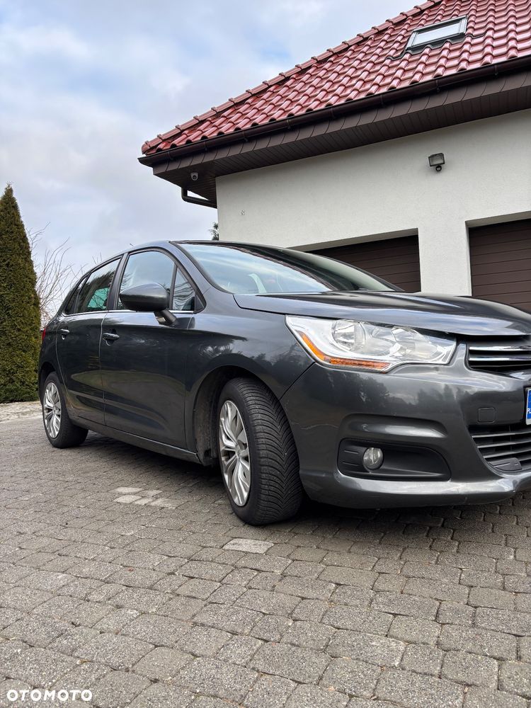 Citroën C4 e-HDi 115 ETG6 Selection - 19