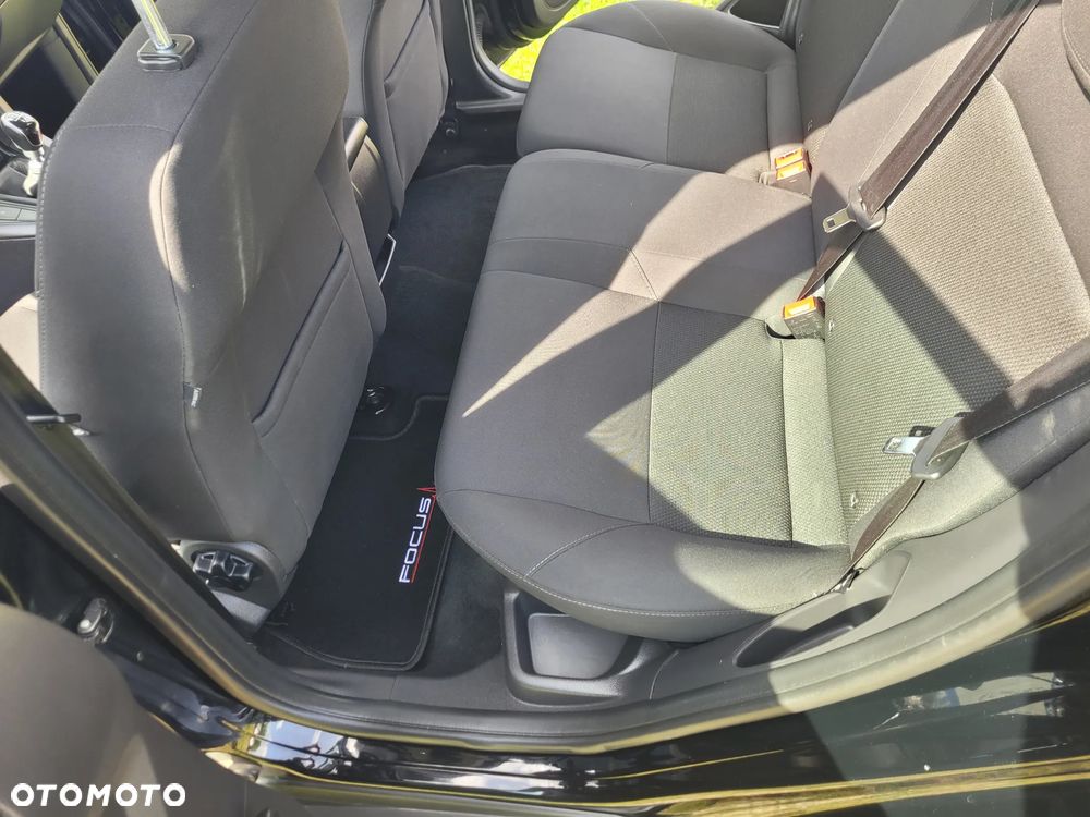 Ford Focus 1.5 TDCi Titanium ASS - 22