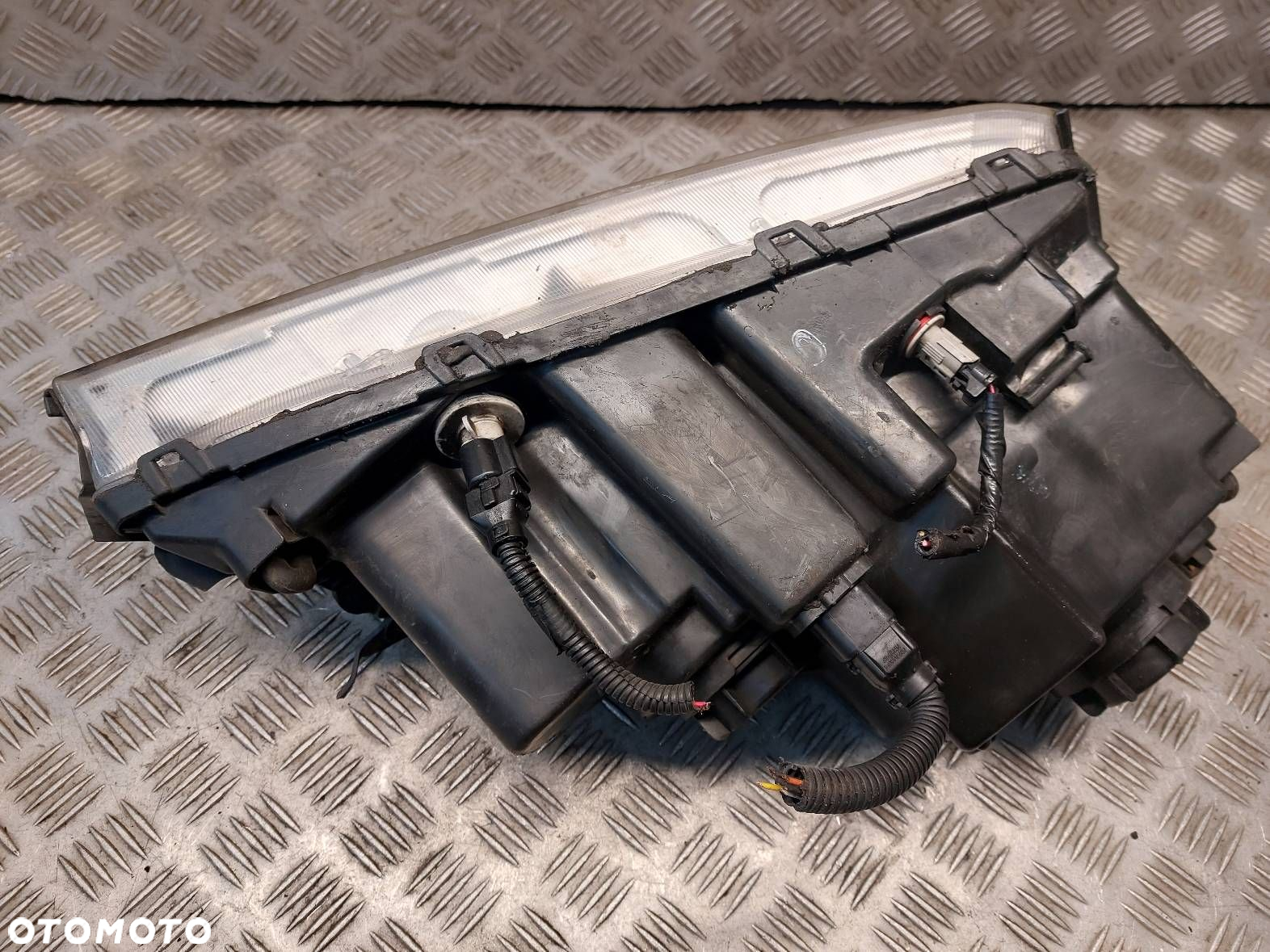 LAMPA LEWY PRZÓD KIA SORENTO I 92101-3E0 - 7