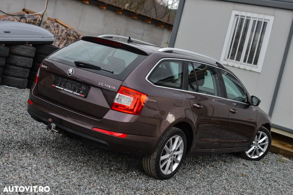 Skoda Octavia 1.6 TDI Elegance DSG - 3