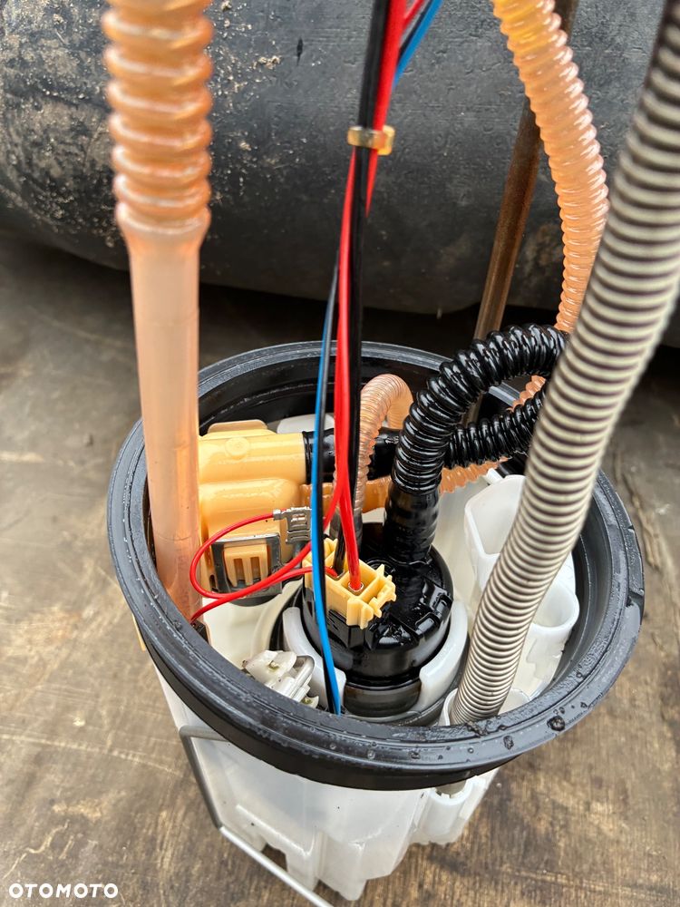 Pompa paliwa Volkswagen Amarok 2H - 2