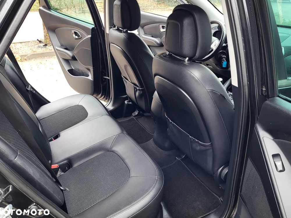 Hyundai ix35 2.0 2WD Style - 19