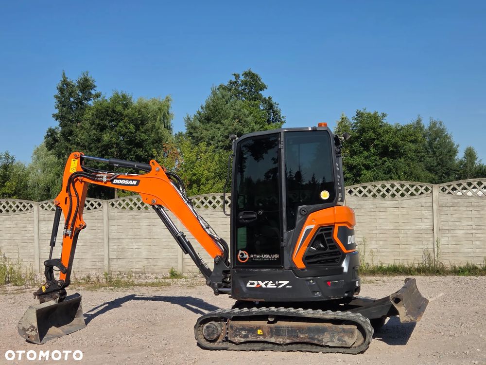Doosan DX27Z - 2