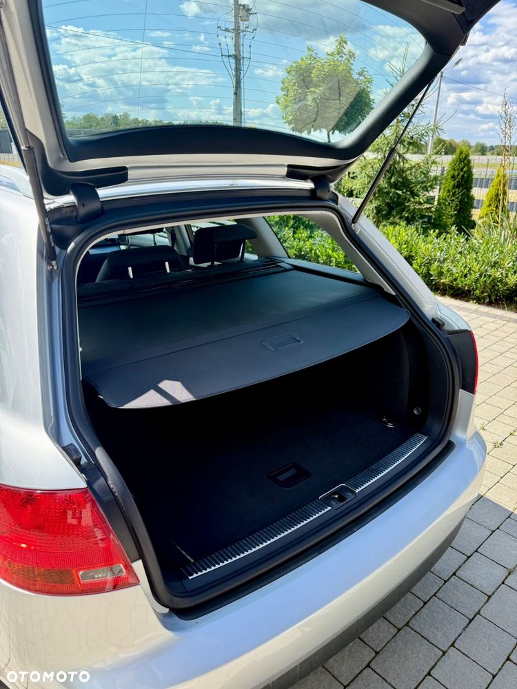 Audi A4 Avant - 8