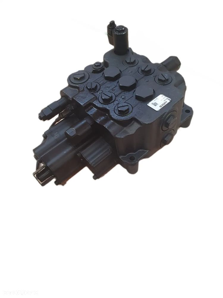 Rozdzielacz przedni HUSCO JCB 332/F8152 OEM - 2