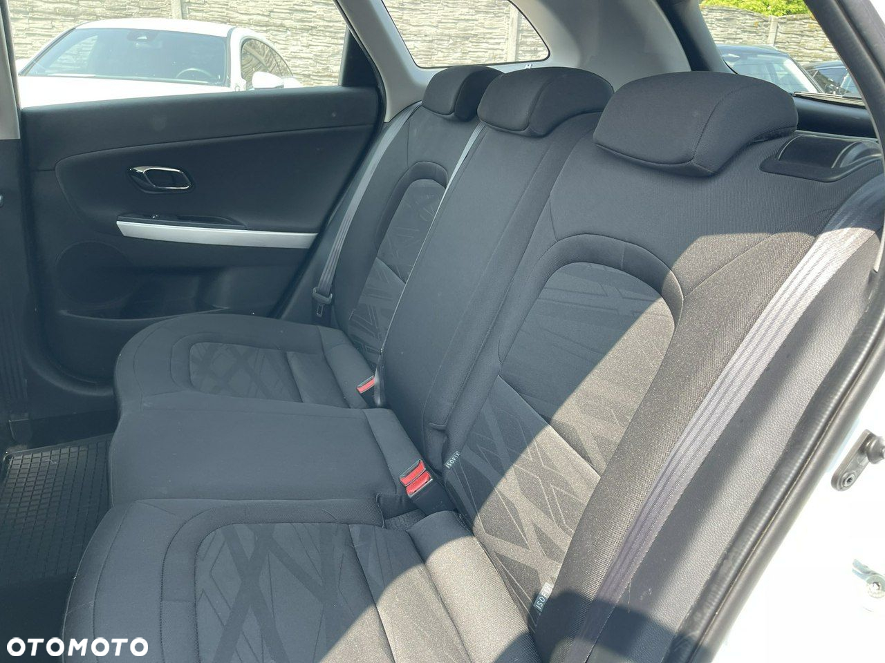 Kia Ceed 1.4 CRDi 90 Spirit - 10