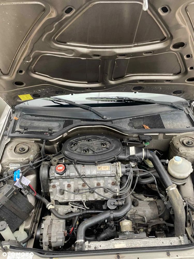 Renault 19 1.8 RN - 4