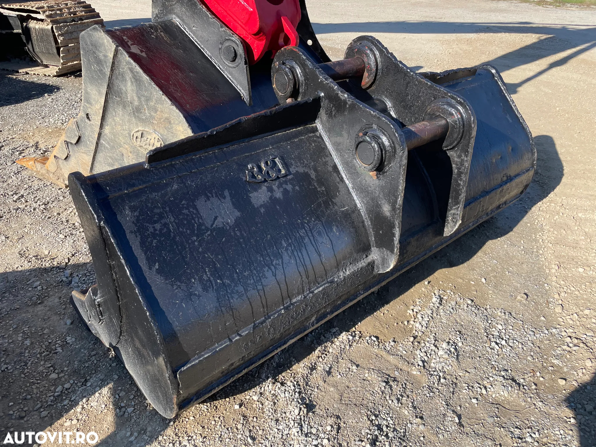 Cupa Taluz Pentru Excavatoare de 20-25 tone - 4