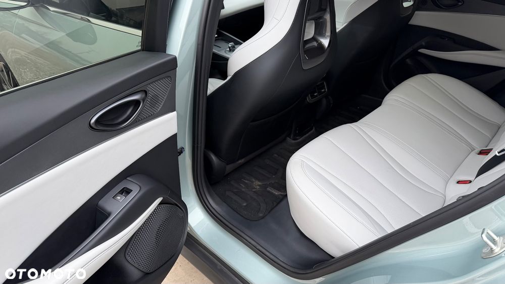 BYD Seal 6 Comfort - 8