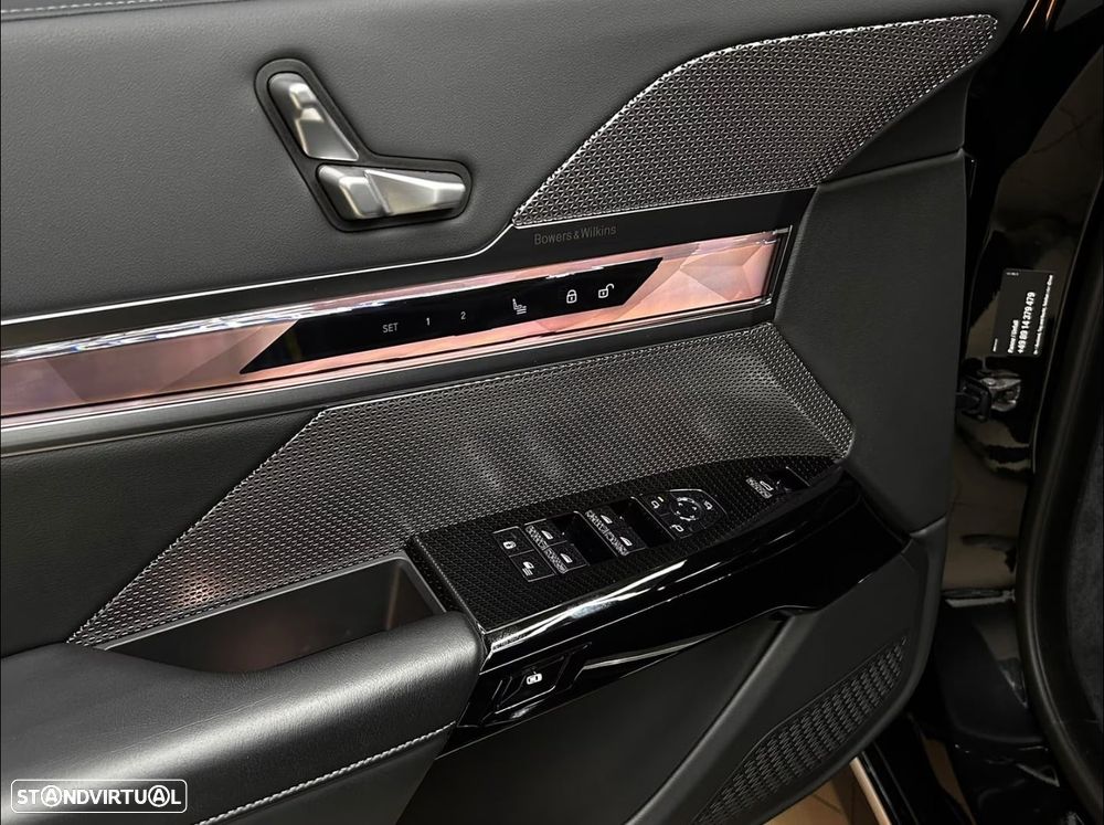 BMW i7 eDrive50 - 6