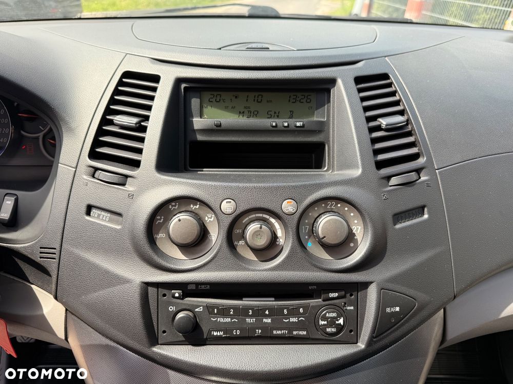 Mitsubishi Grandis 2.0 DI-D 7-Sitzer Intense - 19
