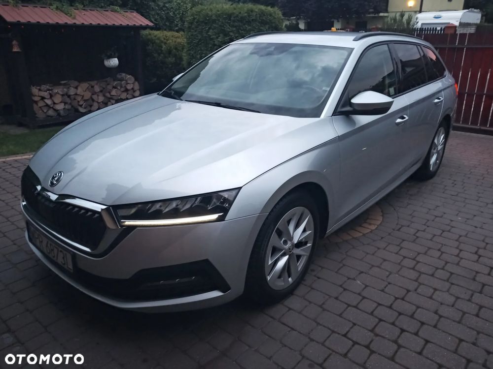 Skoda Octavia 1.5 TSI ACT Ambition - 4