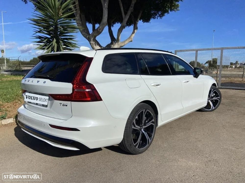 Volvo V60 2.0 T6 AWD TE Plus Dark - 2