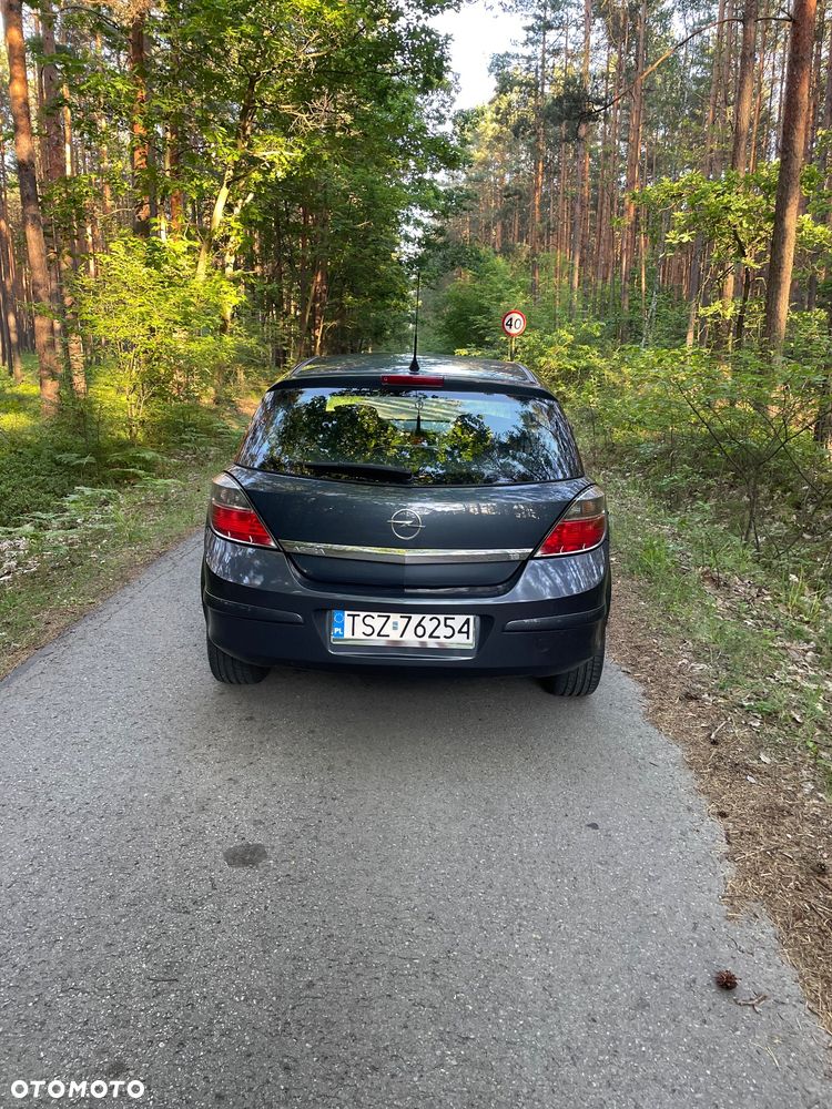 Opel Astra 1.6 - 4