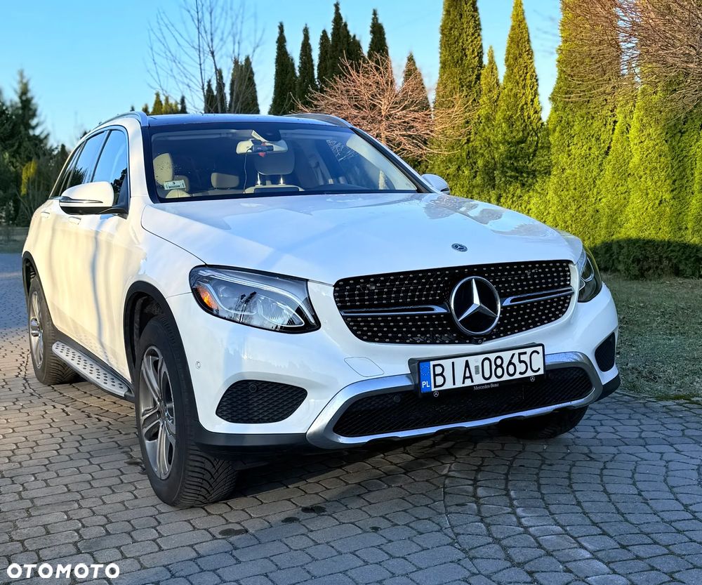 Mercedes-Benz GLC 300 4Matic 9G-TRONIC - 1