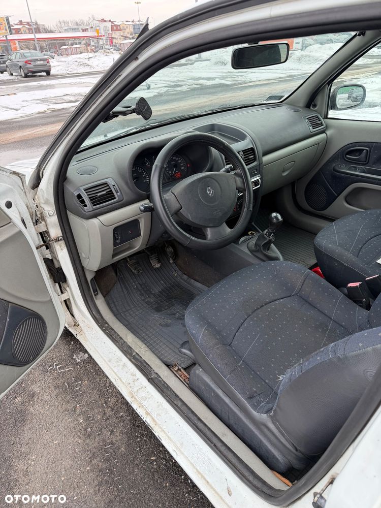 Renault Clio 1.2 Access - 5