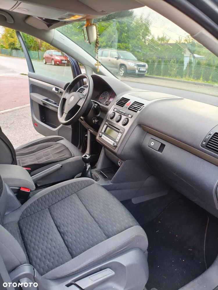 Volkswagen Touran 1.6 Trendline - 6