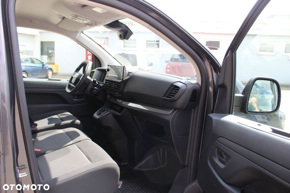 Opel Vivaro - 16