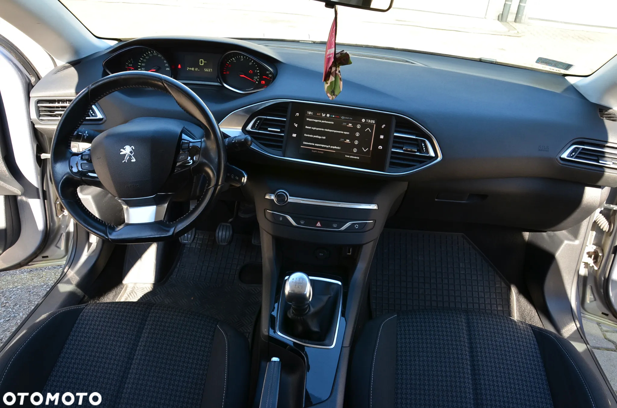 Peugeot 308 SW 1.5 BlueHDi Business Line S&S - 12