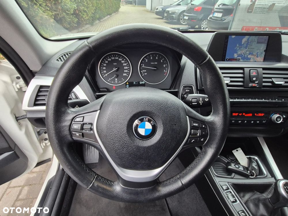 BMW Seria 1 118i Advantage - 35