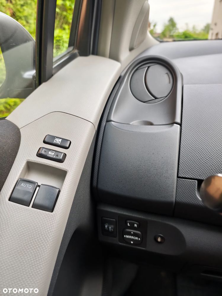 Toyota Yaris 1.0 Luna A/C - 18