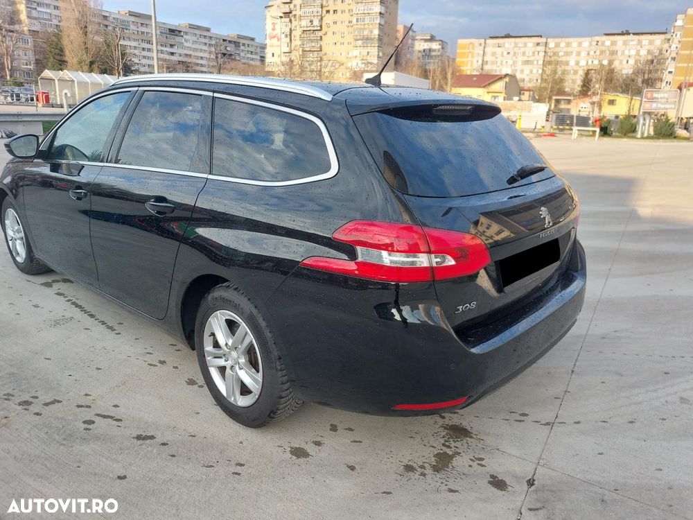 Peugeot 308 BlueHDi 130 Stop & Start Allure Business-Paket - 4