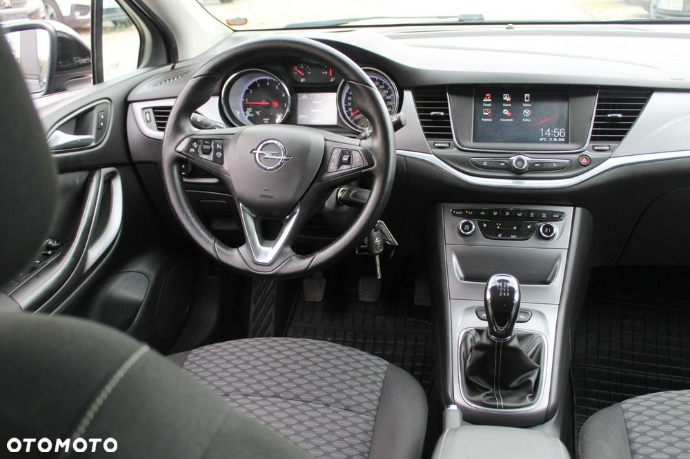 Opel Astra 1.4 Turbo Start/Stop Business - 12