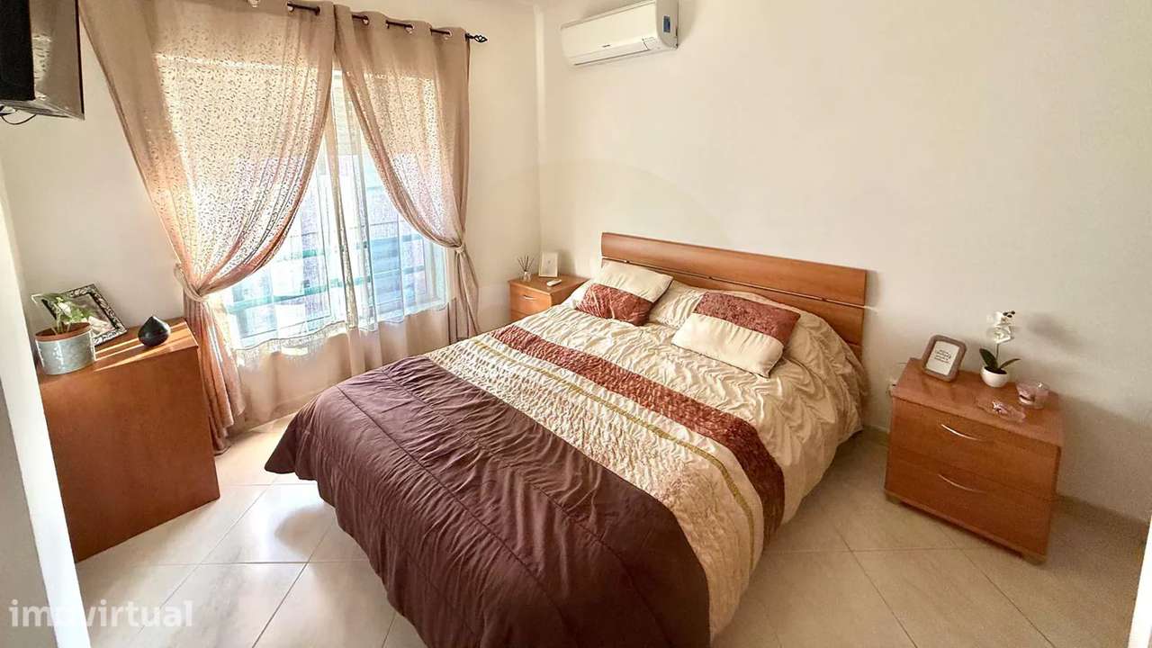 Apartamento T2 com varanda e arrecadação - Algoz - Grande imagem: 4/19