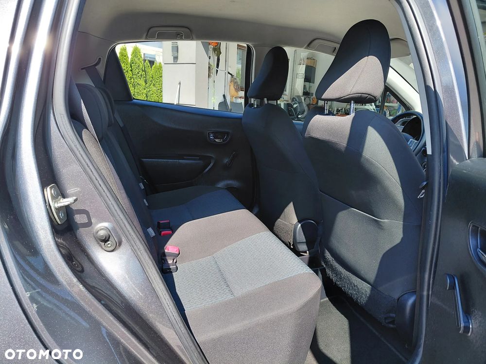 Toyota Yaris 1.0 Life - 16