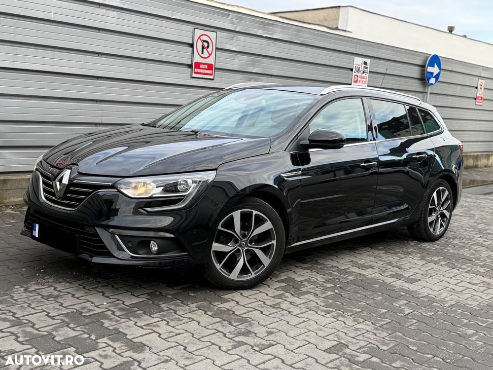 Renault Megane ENERGY TCe 130 EDC BOSE EDITION - 14