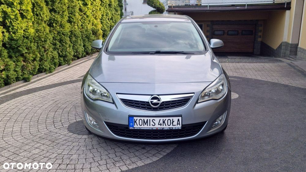 Opel Astra - 9