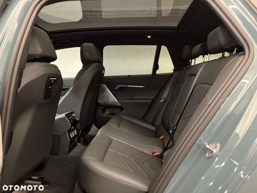 BMW Seria 5 520d xDrive mHEV M Sport - 33